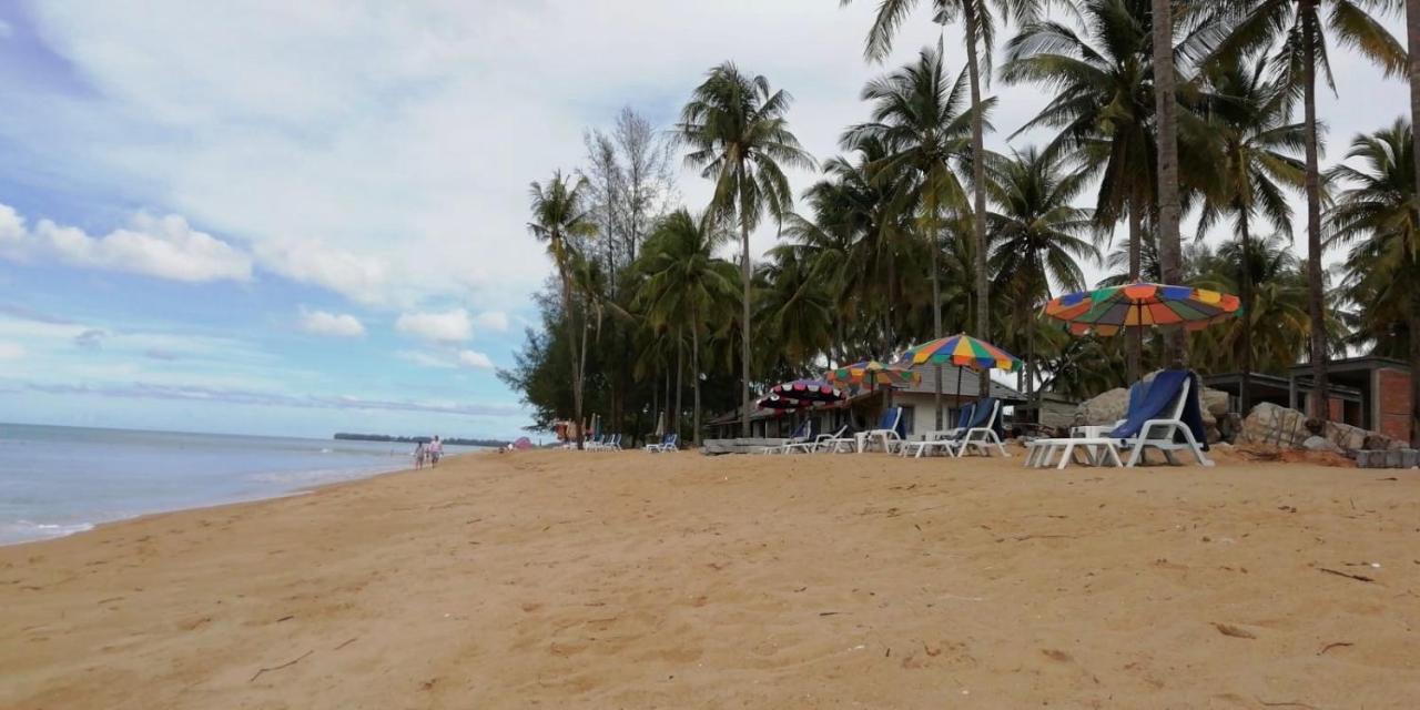 Chatin Guesthouse Khao Lak Exterior photo