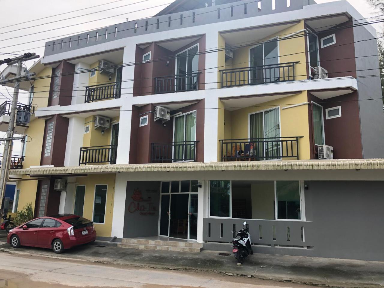 Chatin Guesthouse Khao Lak Exterior photo