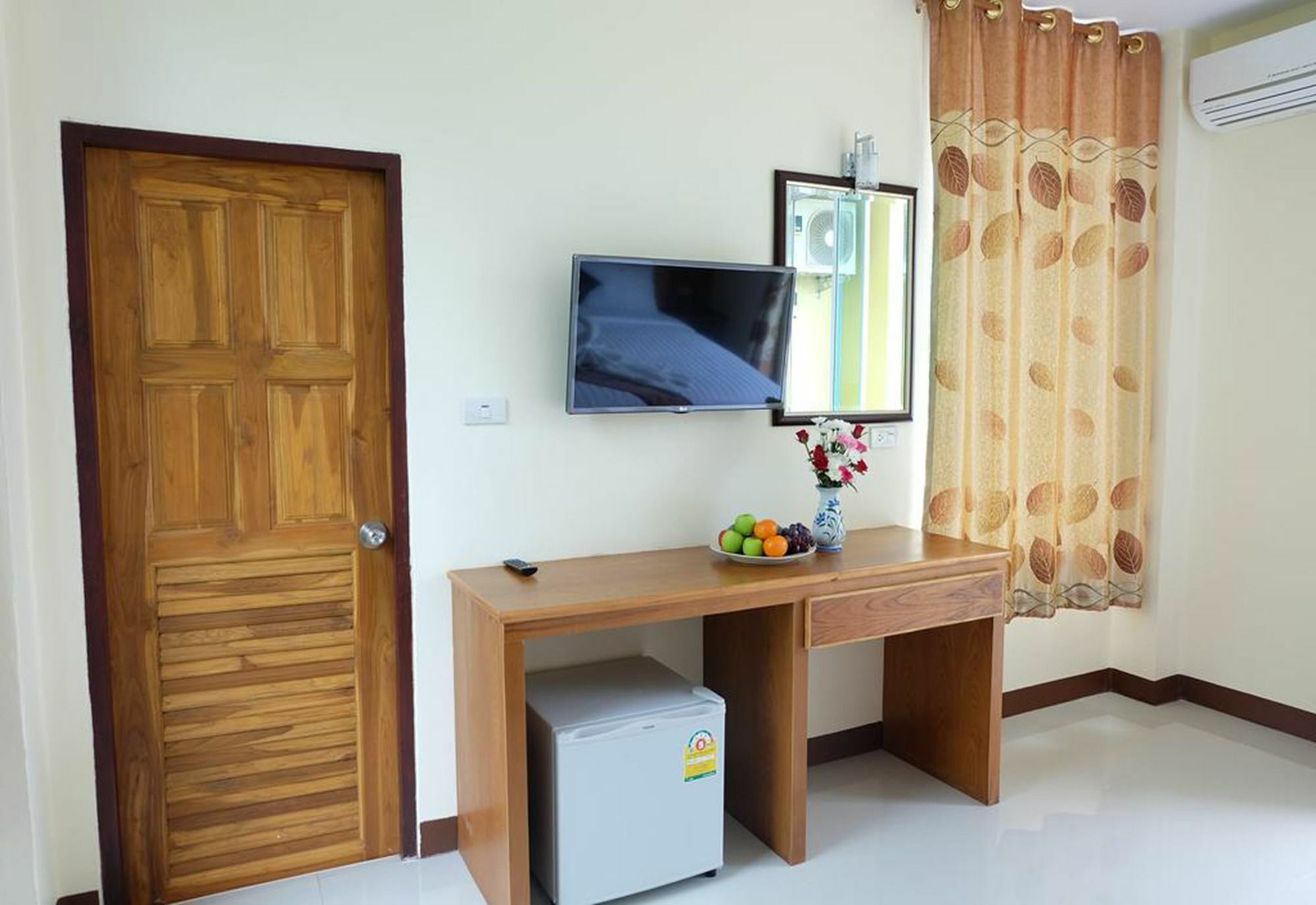 Chatin Guesthouse Khao Lak Exterior photo
